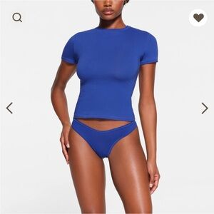 SKIMS Cotton Jersey T-Shirt in Cobalt Size Medium (Sold Out)